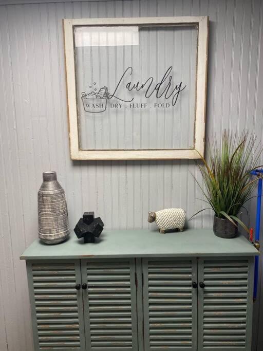 Caddy Corner Has A Hot Tub Just Outside Of Town Villa French Lick Buitenkant foto