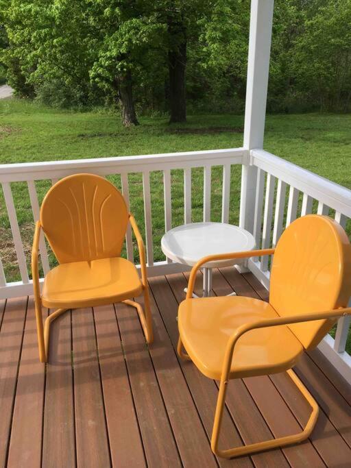Caddy Corner Has A Hot Tub Just Outside Of Town Villa French Lick Buitenkant foto